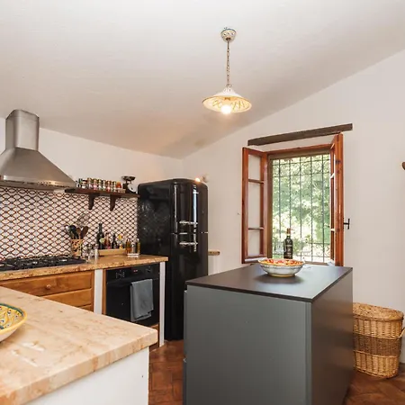 Charming In Feriehus