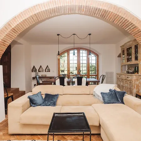 Charming In Feriehus *